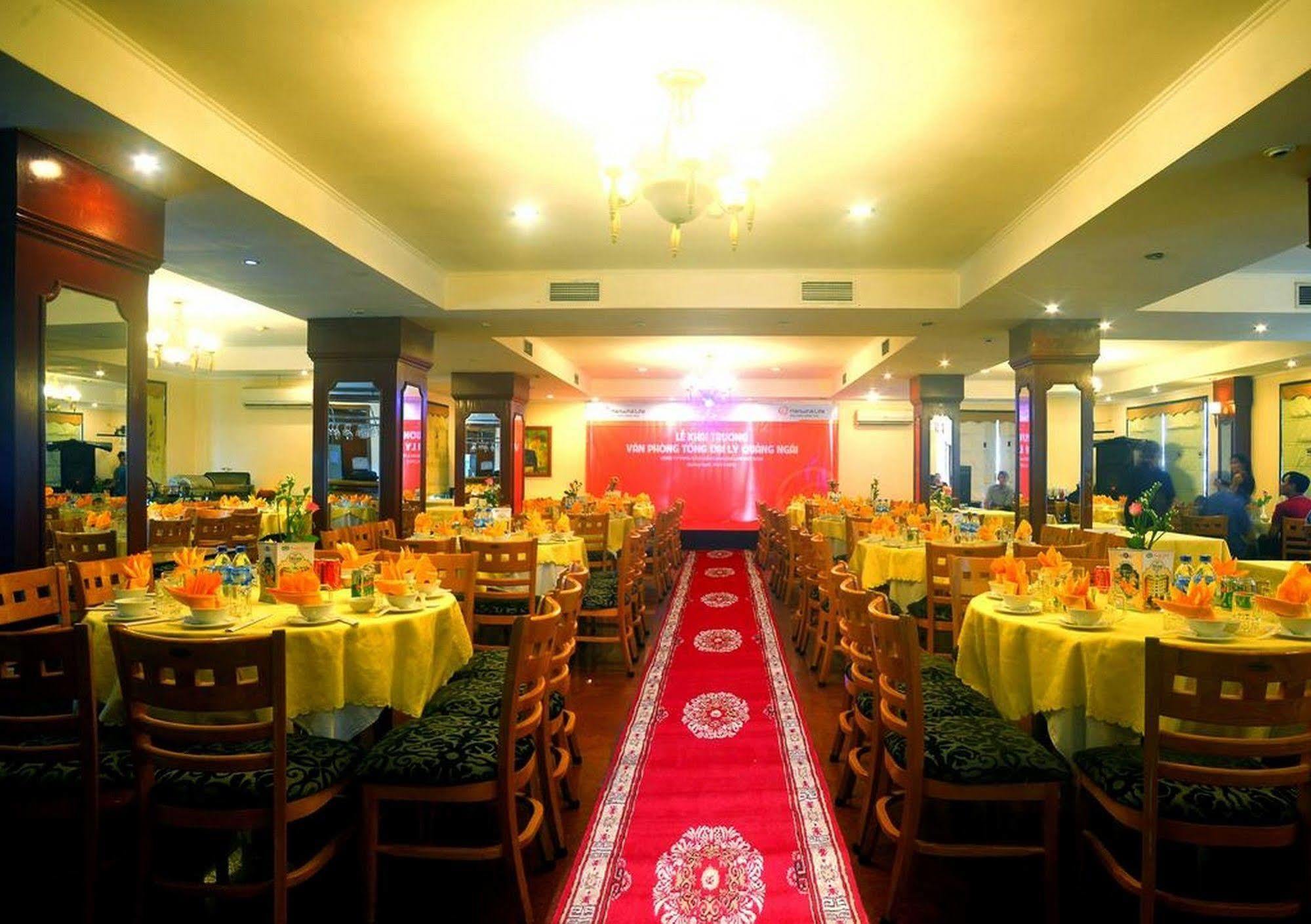 Central Hotel Kuang Ngai Dış mekan fotoğraf